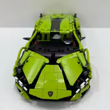 Cyberpunk Modern 1:14 Sports Car - Building Blocks 1000+PCS - Static Racing Kit green - Image 3